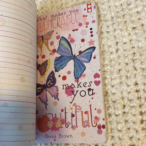 NEW "She's real, without even trying..." Stationery Lined Journal 128 pages - Picture 5 of 5